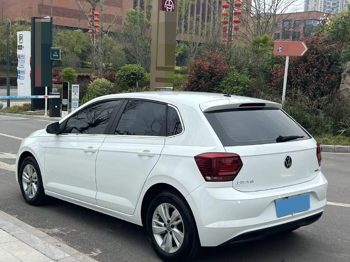2023 Volkswagen Polo 1.5L 110HP L4 6AT,autocango,china used car exporter,china ev exporter,chinese used car exporter,chinese used ev exporter