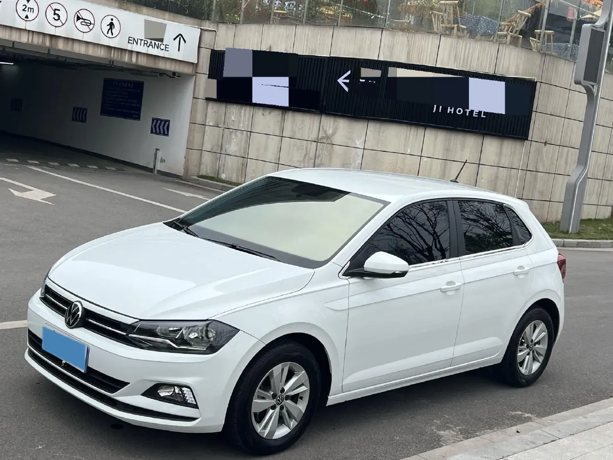 2023 Volkswagen Polo 1.5L 110HP L4 6AT,autocango,china used car exporter,china ev exporter,chinese used car exporter,chinese used ev exporter