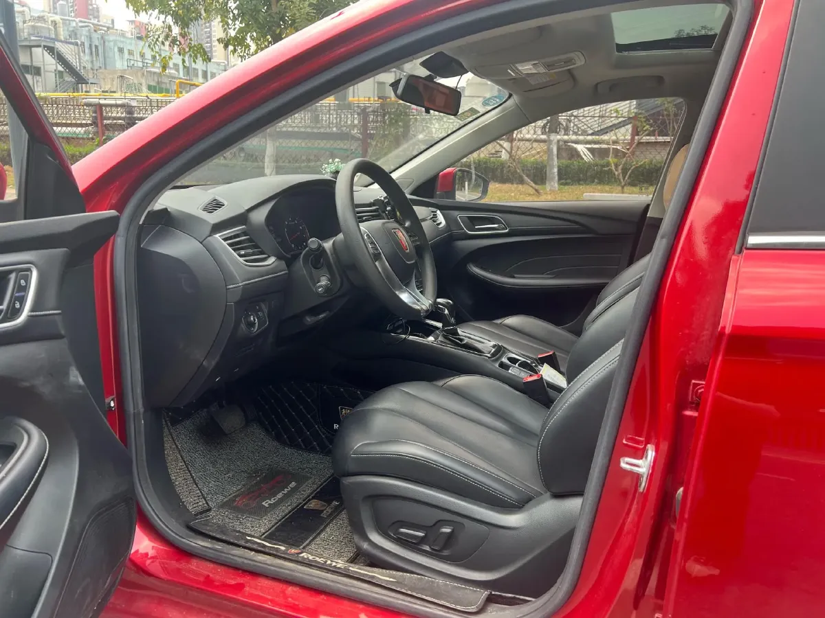 2019 Roewe i5 1.5L 120HP L4 CVT,autocango,china used car exporter,china ev exporter,chinese used car exporter,chinese used ev exporter