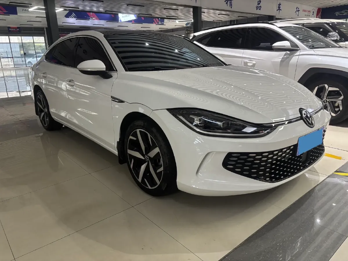 2023 Volkswagen Lamando 1.4T 150HP L4 7DCT,autocango,china used car exporter,china ev exporter,chinese used car exporter,chinese used ev exporter
