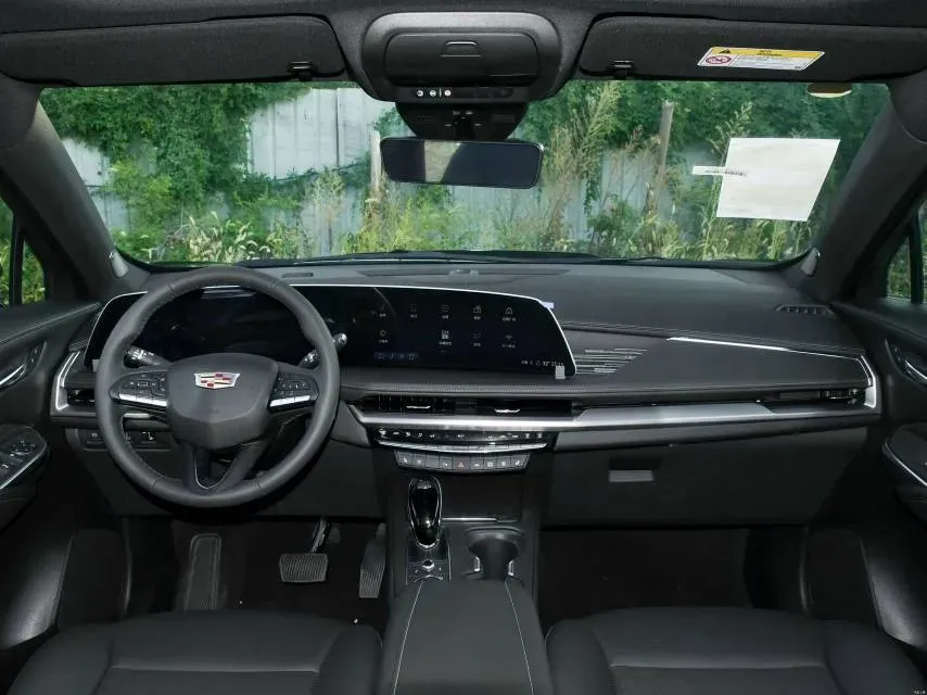 2025 Mercedes-Benz A Class 1.3T 163HP L4 7DCT,autocango,china used car exporter,china ev exporter,chinese used car exporter,chinese used ev exporter