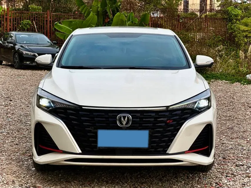 2022 ChangAn Eado 1.4T 160HP L4 7DCT,autocango,china used car exporter,china ev exporter,chinese used car exporter,chinese used ev exporter