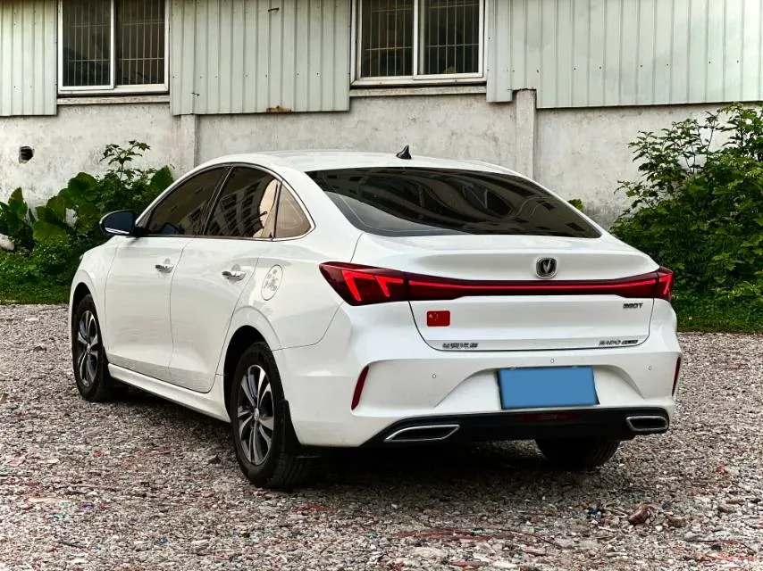 2022 ChangAn Eado 1.4T 160HP L4 7DCT,autocango,china used car exporter,china ev exporter,chinese used car exporter,chinese used ev exporter