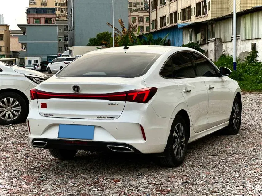 2022 ChangAn Eado 1.4T 160HP L4 7DCT,autocango,china used car exporter,china ev exporter,chinese used car exporter,chinese used ev exporter