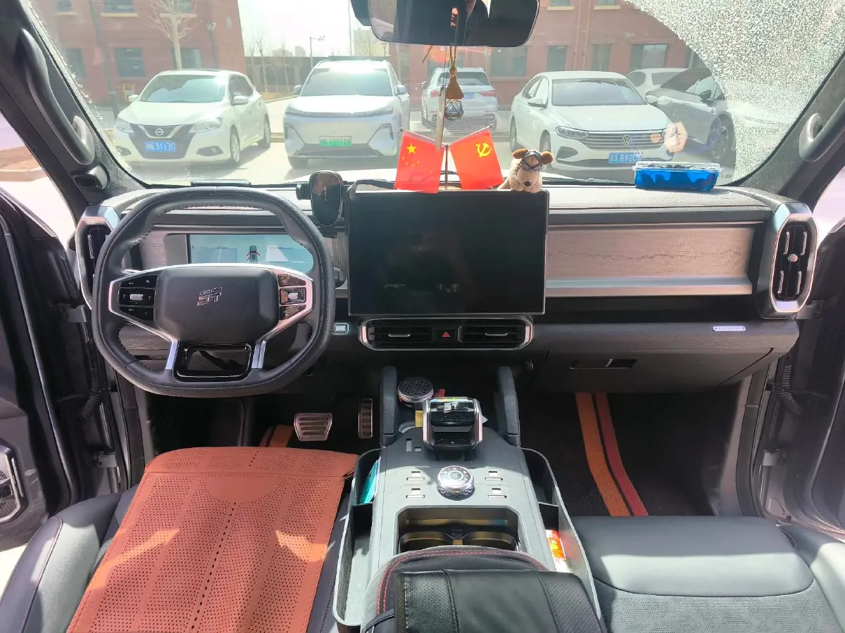 2023 Jetour Traveller 2.0T 254HP L4 7DCT,autocango,china used car exporter,china ev exporter,chinese used car exporter,chinese used ev exporter