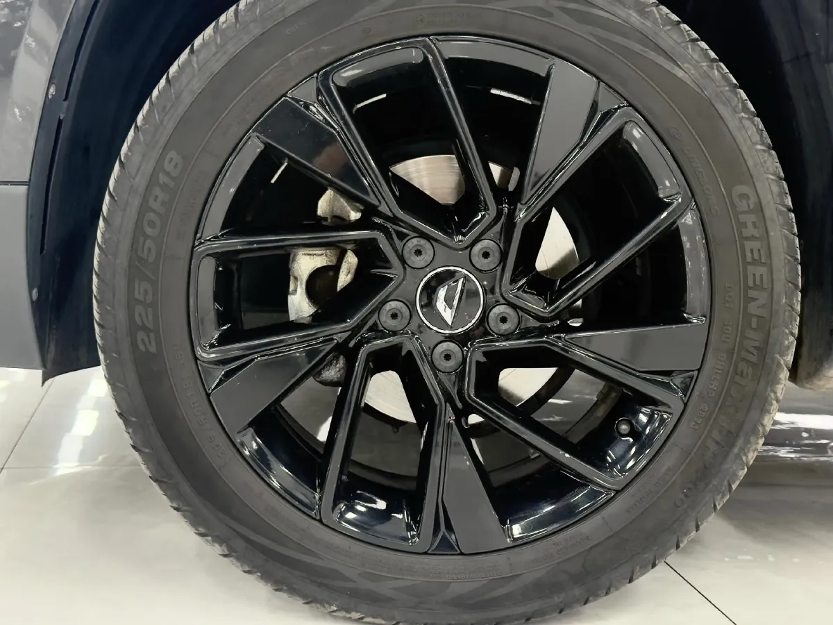 2022 Jetta VS7 1.4T 150HP L4 6AT,autocango,china used car exporter,china ev exporter,chinese used car exporter,chinese used ev exporter