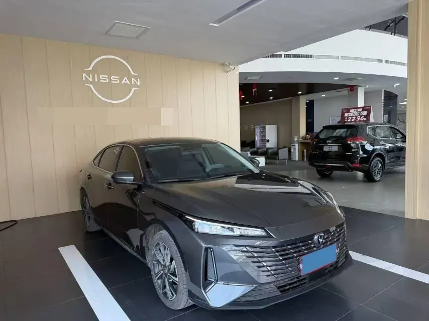 2025 ChangAn Eado 1.5T 192HP L4 7DCT,autocango,china used car exporter,china ev exporter,chinese used car exporter,chinese used ev exporter