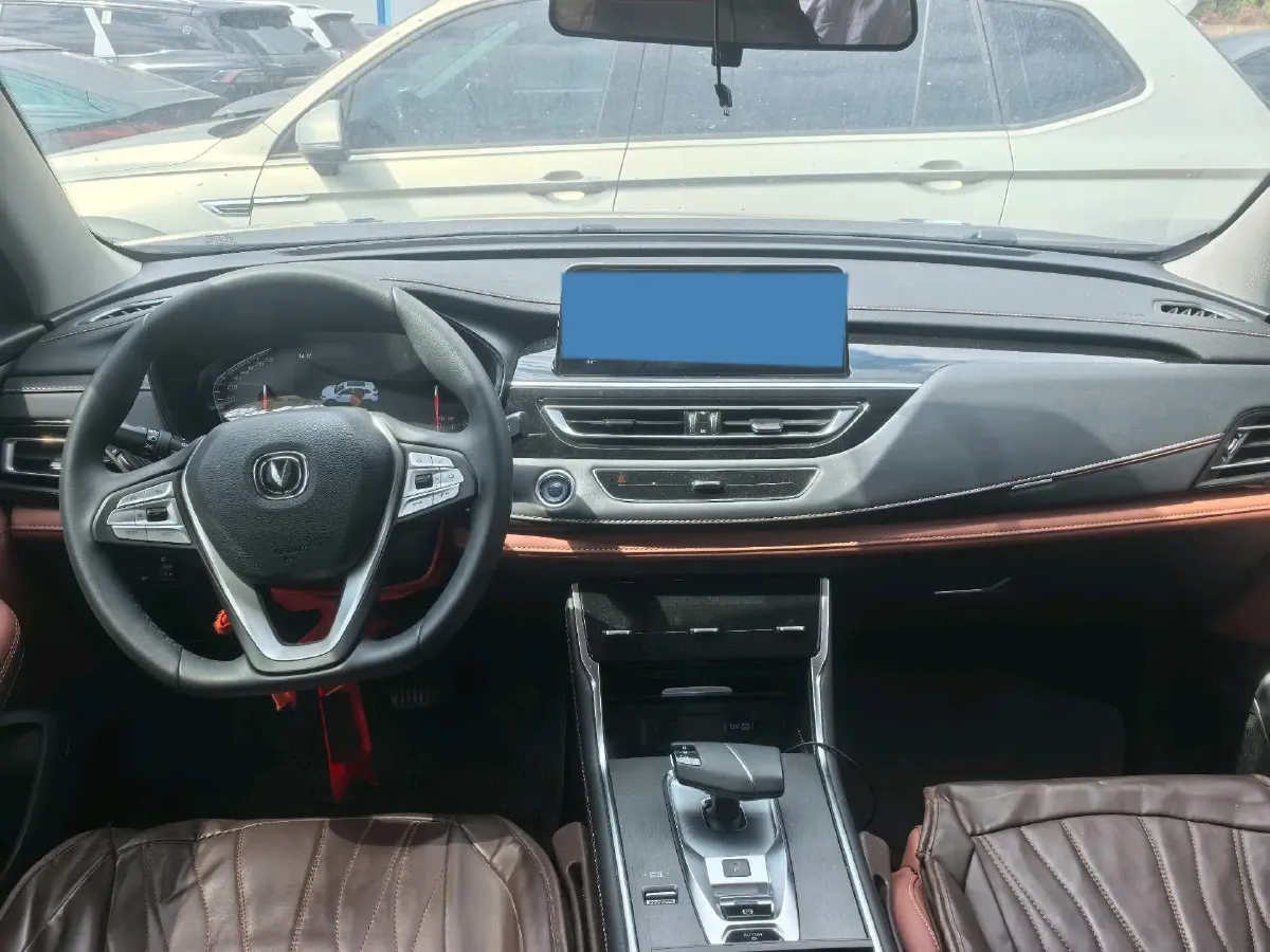 2023 ChangAn CS75 1.5T 188HP L4 7DCT,autocango,china used car exporter,china ev exporter,chinese used car exporter,chinese used ev exporter