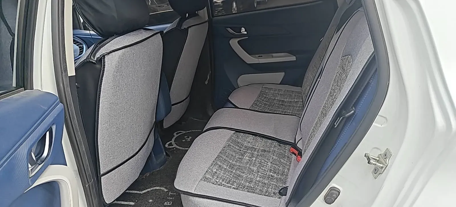 2022 ChangAn BenBen E-Star BEV 31.95KWH,autocango,china used car exporter,china ev exporter,chinese used car exporter,chinese used ev exporter