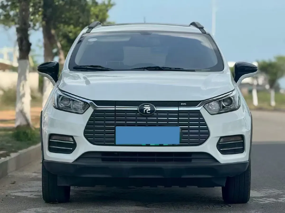 2018 BYD Yuan BEV 42KWH,autocango,china used car exporter,china ev exporter,chinese used car exporter,chinese used ev exporter