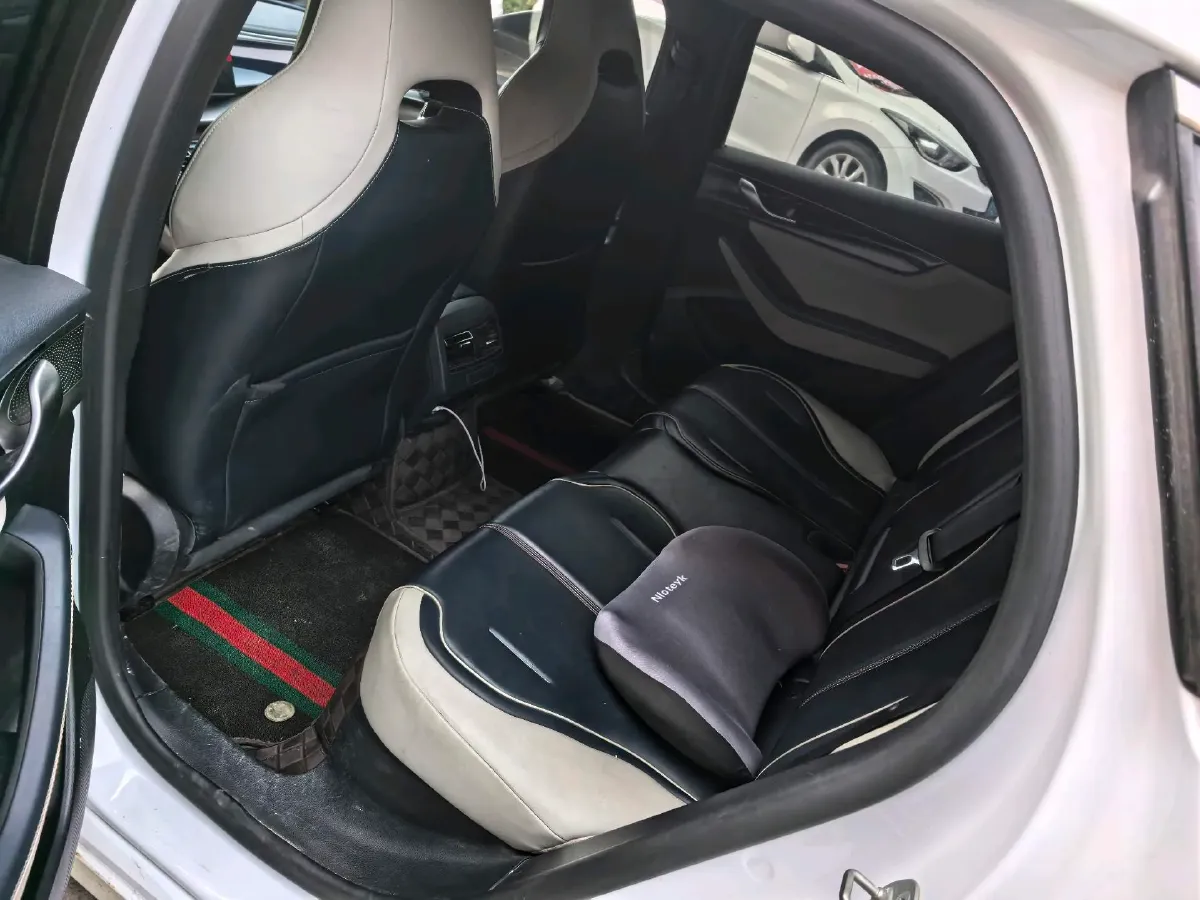 2021 Haval F7 1.5T 169HP L4 7DCT,autocango,china used car exporter,china ev exporter,chinese used car exporter,chinese used ev exporter