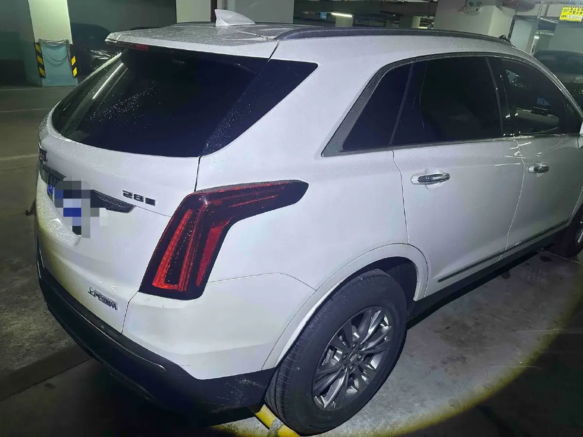 2021 Cadillac XT5 2.0T 237HP L4 9AT,autocango,china used car exporter,china ev exporter,chinese used car exporter,chinese used ev exporter