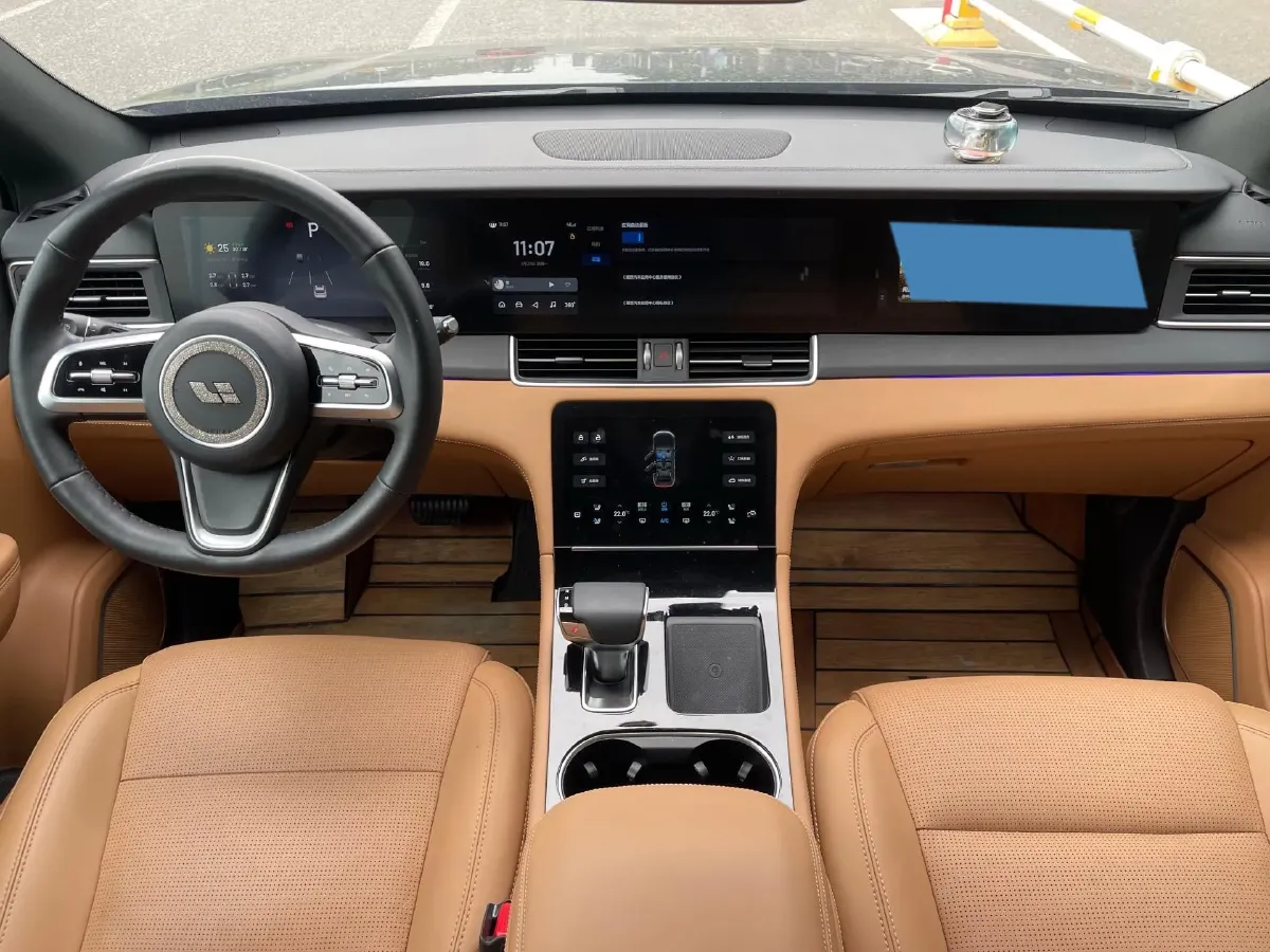 2021 Li ONE Range Extended 131HP REEV 40.5KWH,autocango,china used car exporter,china ev exporter,chinese used car exporter,chinese used ev exporter