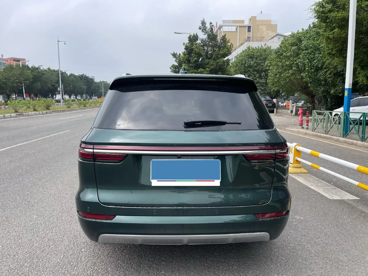 2021 Li ONE Range Extended 131HP REEV 40.5KWH,autocango,china used car exporter,china ev exporter,chinese used car exporter,chinese used ev exporter