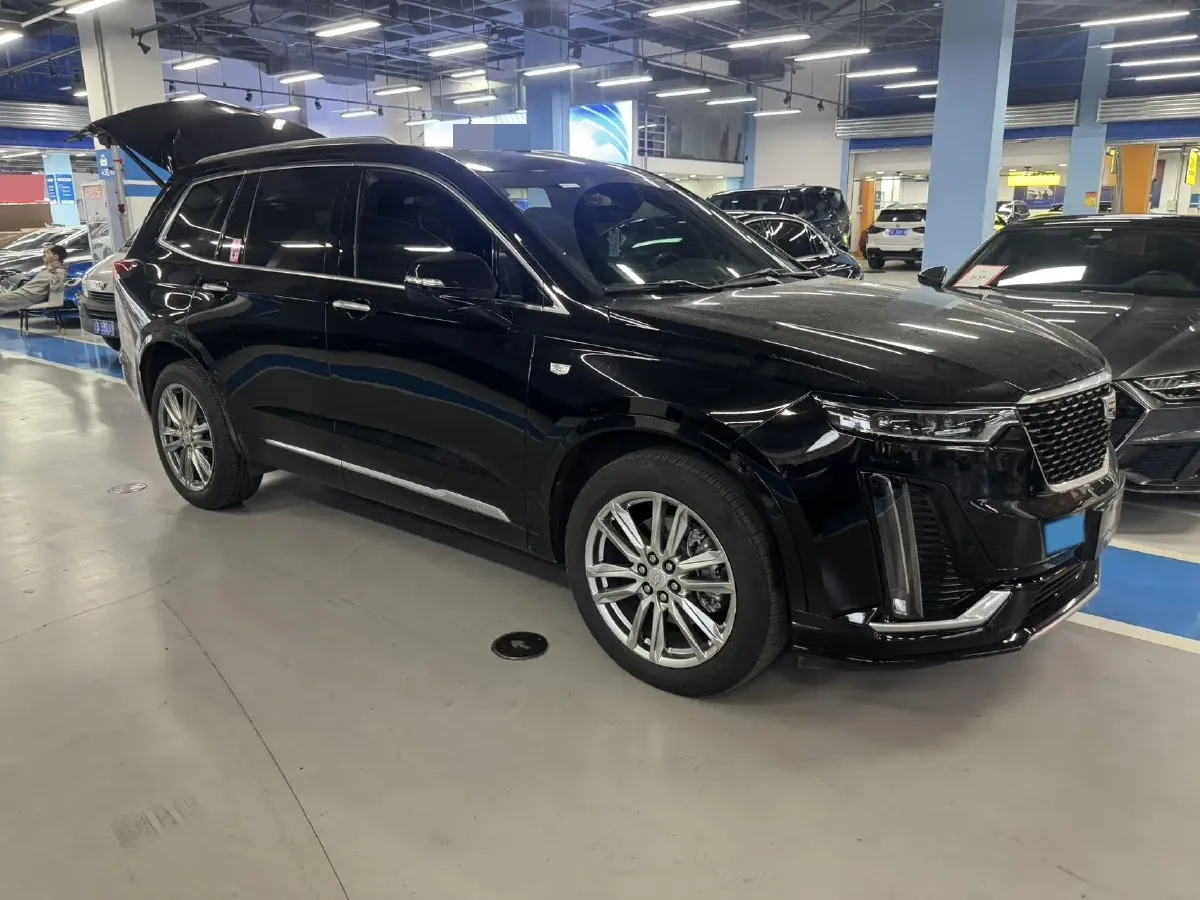 2021 Cadillac XT6 2.0T 237HP L4 9AT,autocango,china used car exporter,china ev exporter,chinese used car exporter,chinese used ev exporter