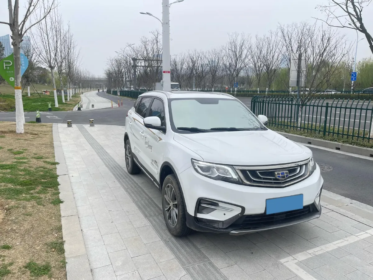 2020 Roewe i6 1.5T 169HP L4 7DCT,autocango,china used car exporter,china ev exporter,chinese used car exporter,chinese used ev exporter
