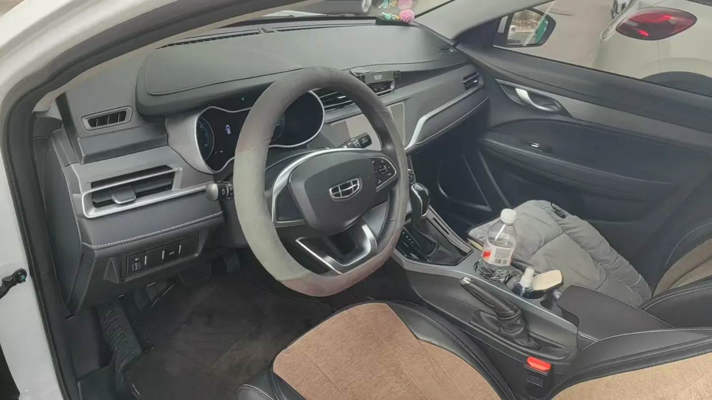 2021 Geely Emgrand 1.5L 109HP L4 CVT,autocango,china used car exporter,china ev exporter,chinese used car exporter,chinese used ev exporter