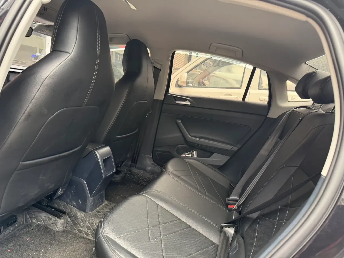 2025 Volkswagen Lavida 1.5L 110HP L4 6AT,autocango,china used car exporter,china ev exporter,chinese used car exporter,chinese used ev exporter