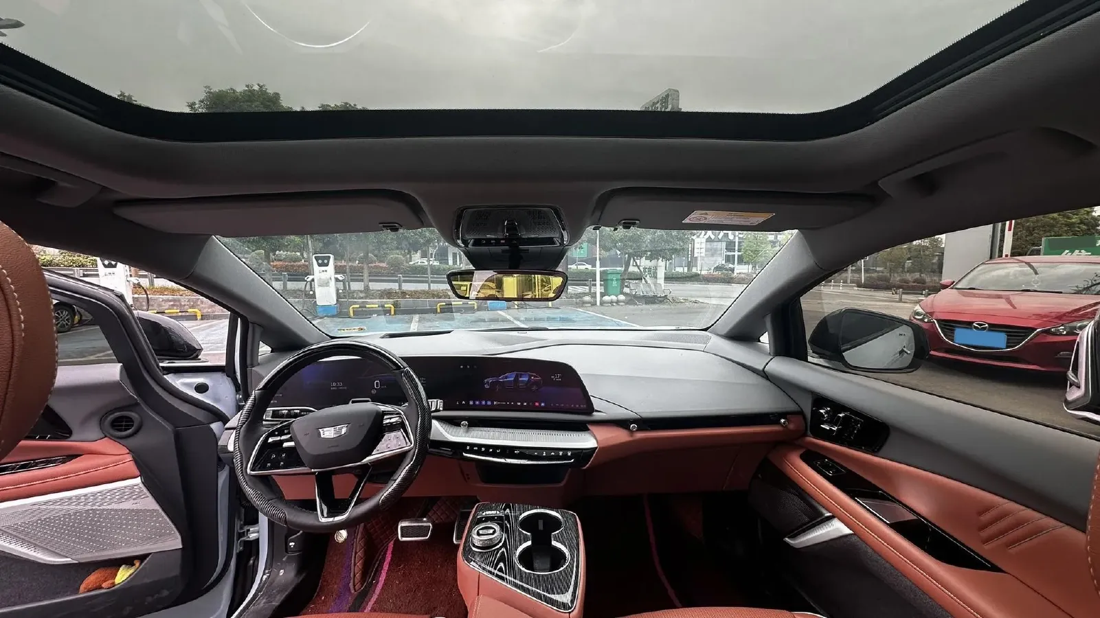 2024 Cadillac OPTIQ BEV 79.7KWH,autocango,china used car exporter,china ev exporter,chinese used car exporter,chinese used ev exporter