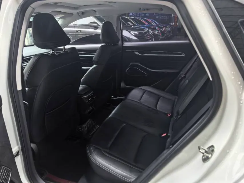 2022 Geely Emgrand 1.5L 114HP L4 CVT,autocango,china used car exporter,china ev exporter,chinese used car exporter,chinese used ev exporter