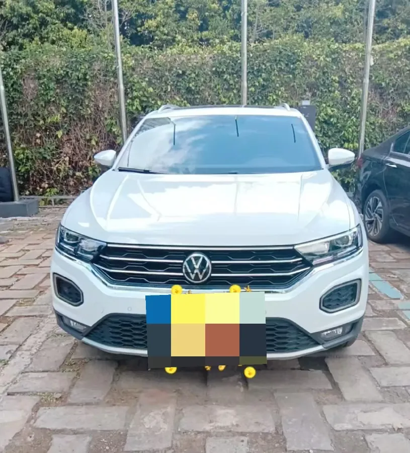 2021 Volkswagen T-Roc 1.4T 150HP L4 7DCT,autocango,china used car exporter,china ev exporter,chinese used car exporter,chinese used ev exporter