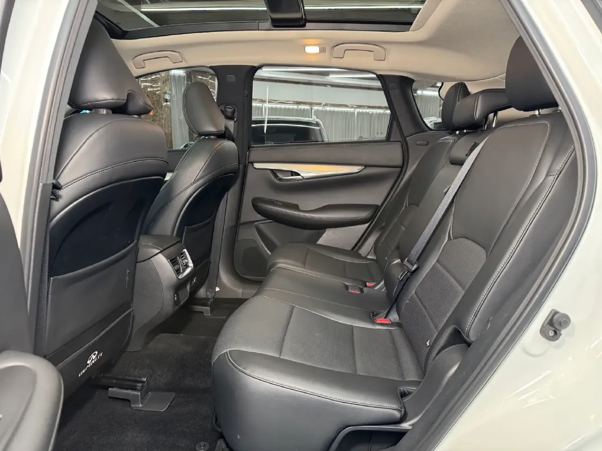 2020 Infiniti QX50 2.0T 261HP L4 CVT,autocango,china used car exporter,china ev exporter,chinese used car exporter,chinese used ev exporter