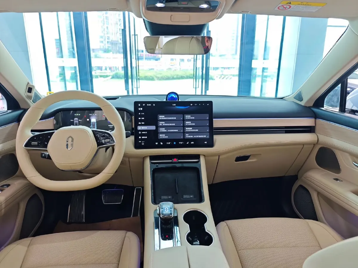 2024 AITO AITO M5 1.5T 152HP L4 REEV 42KWH,autocango,china used car exporter,china ev exporter,chinese used car exporter,chinese used ev exporter