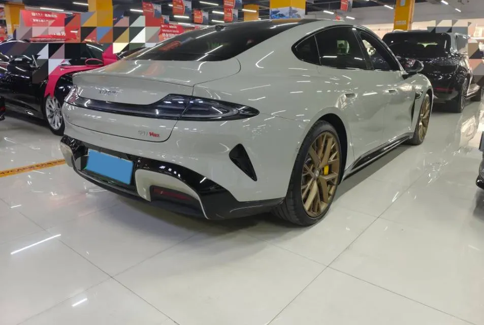 2024 MI SU7 BEV 101KWH,autocango,china used car exporter,china ev exporter,chinese used car exporter,chinese used ev exporter