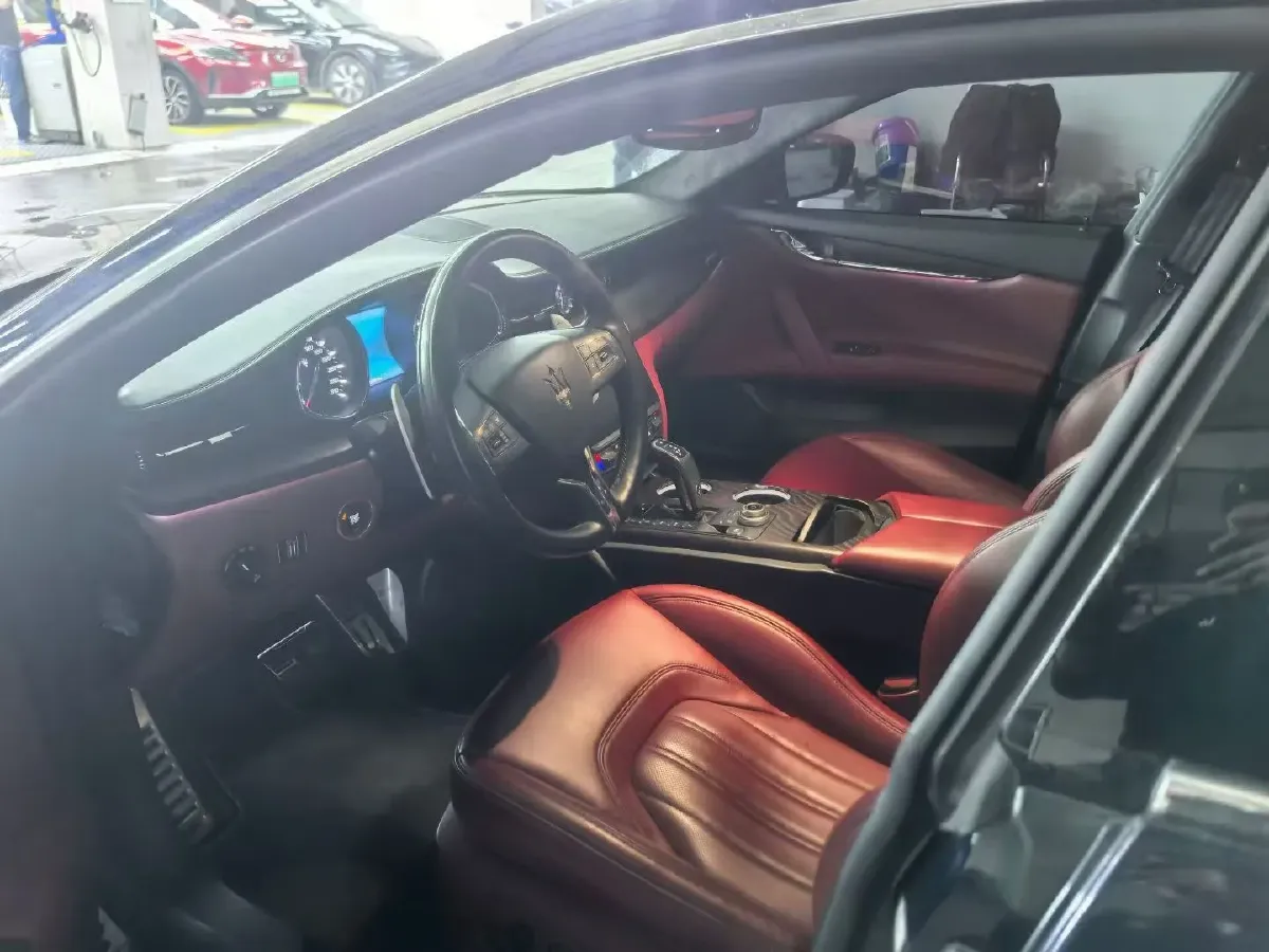 2018 Maserati Quattroporte 3.0T 430HP V6 8AT,autocango,china used car exporter,china ev exporter,chinese used car exporter,chinese used ev exporter