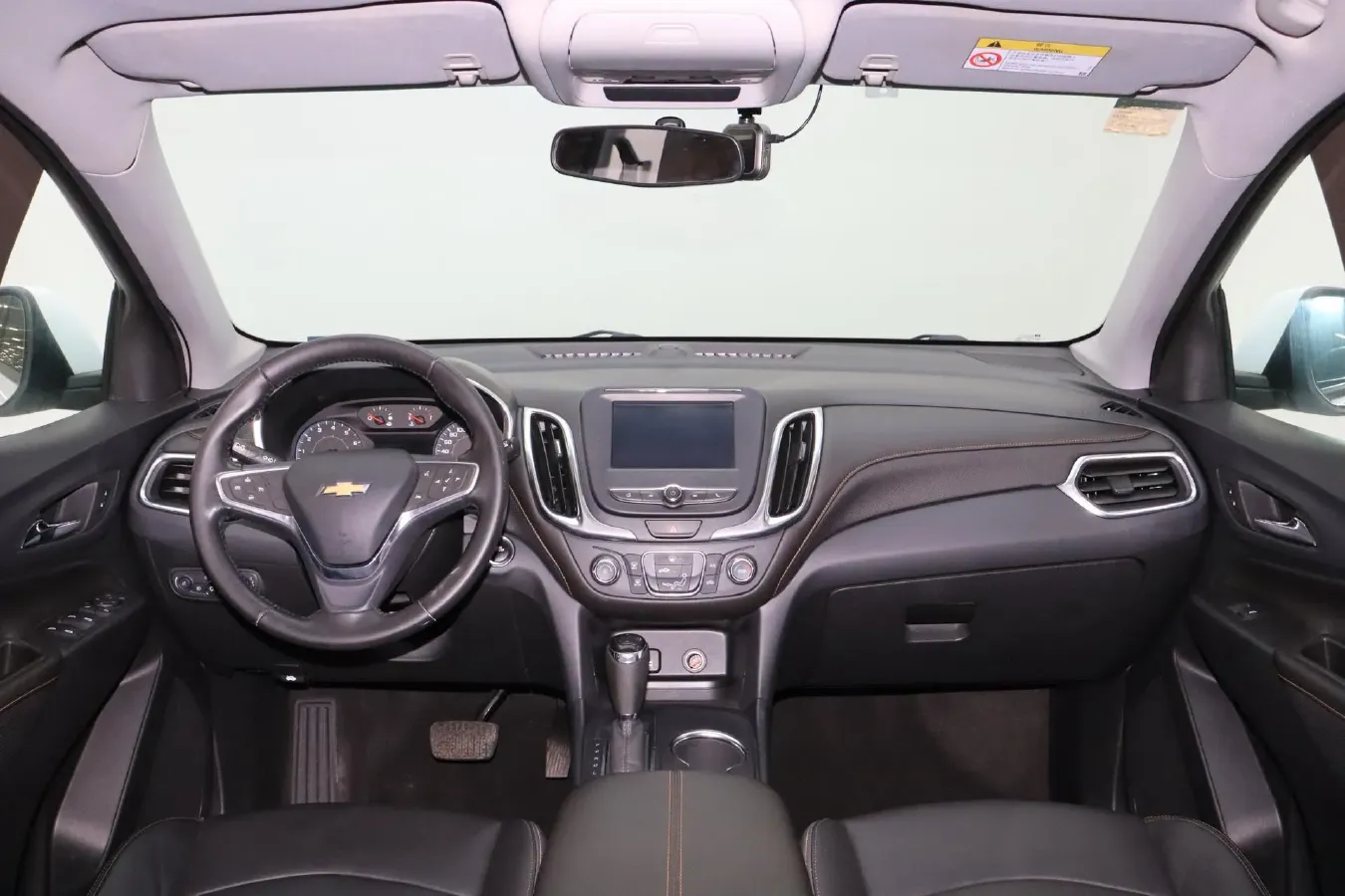 2019 Chevrolet Equinox 1.5T 169HP L4 6AT,autocango,china used car exporter,china ev exporter,chinese used car exporter,chinese used ev exporter