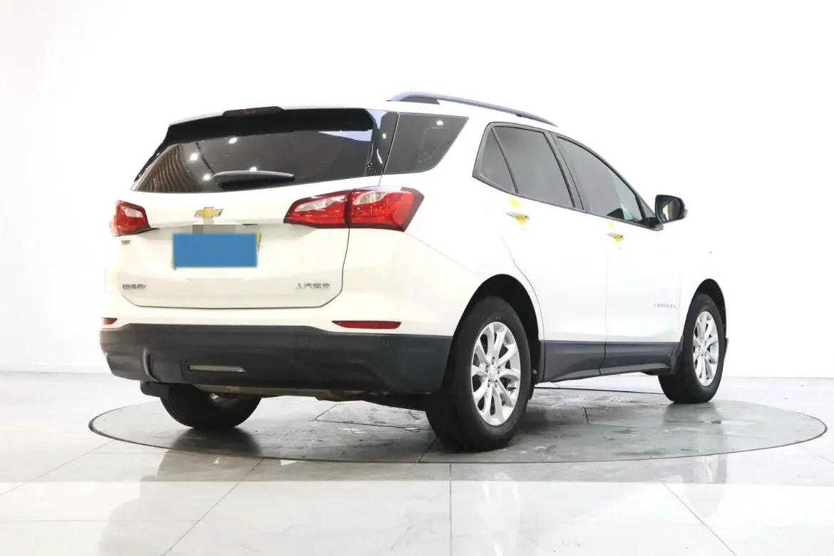 2019 Chevrolet Equinox 1.5T 169HP L4 6AT,autocango,china used car exporter,china ev exporter,chinese used car exporter,chinese used ev exporter