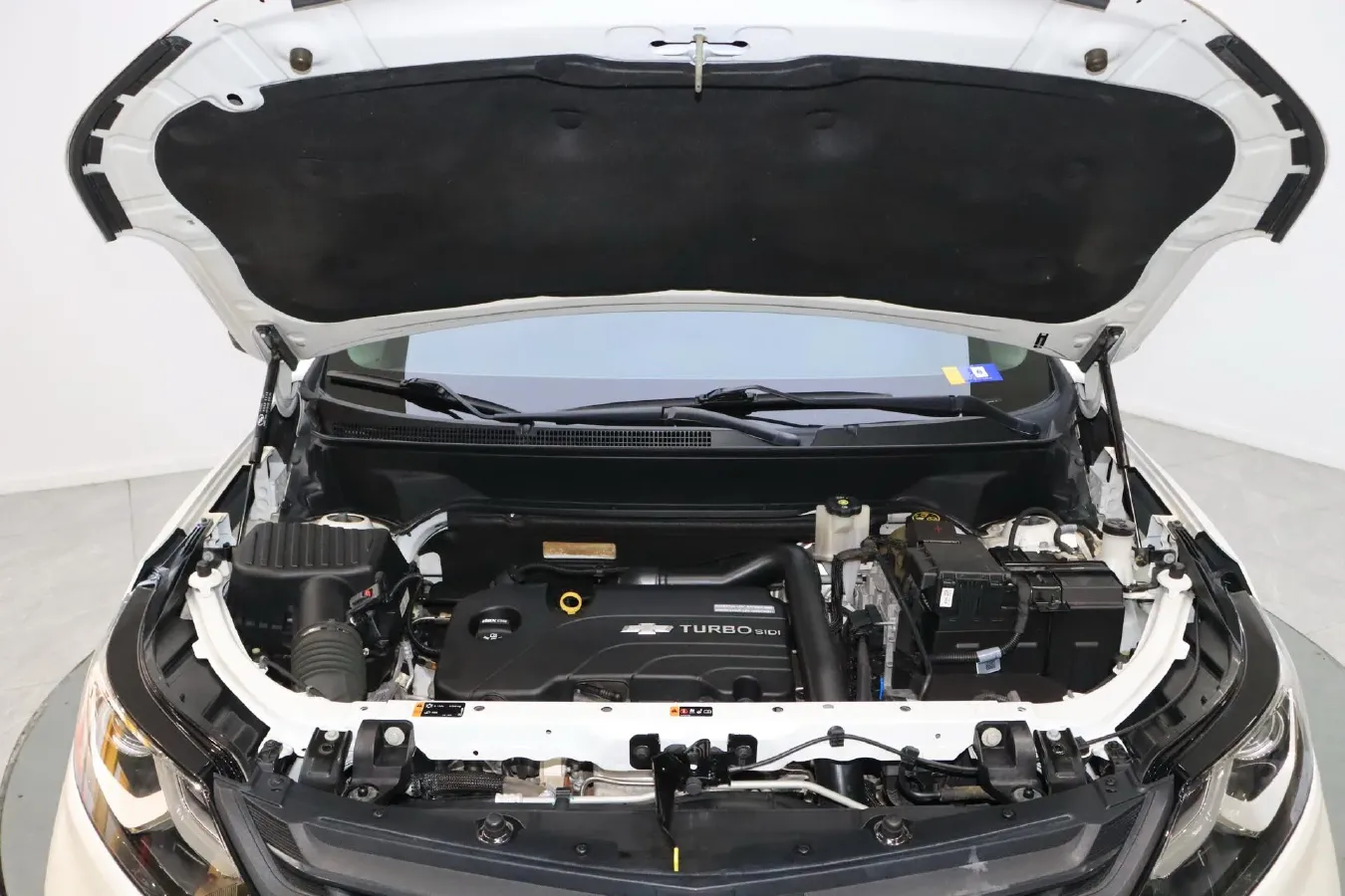 2019 Chevrolet Equinox 1.5T 169HP L4 6AT,autocango,china used car exporter,china ev exporter,chinese used car exporter,chinese used ev exporter