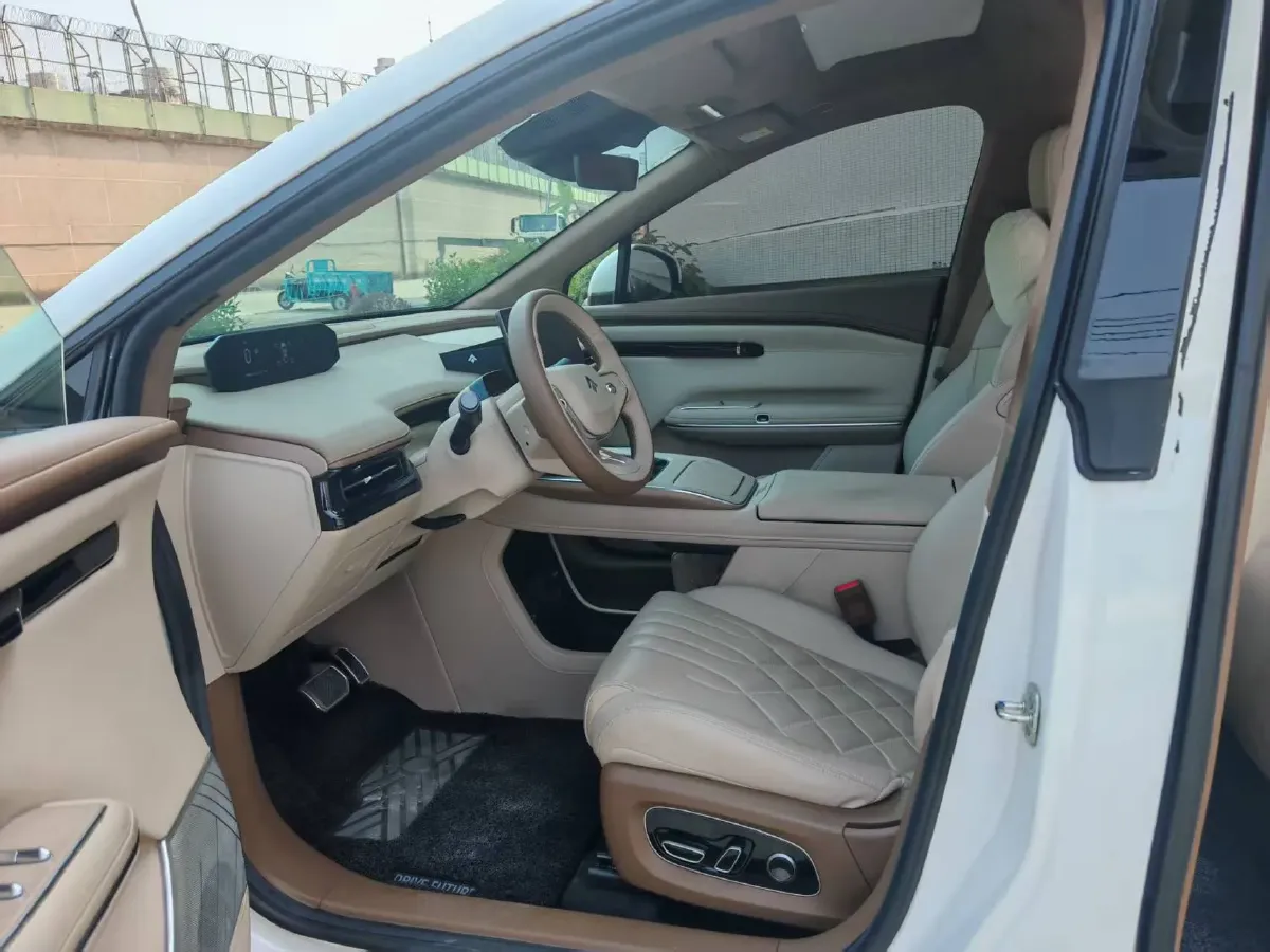 2024 HYPTEC HT BEV 99.5KWH,autocango,china used car exporter,china ev exporter,chinese used car exporter,chinese used ev exporter