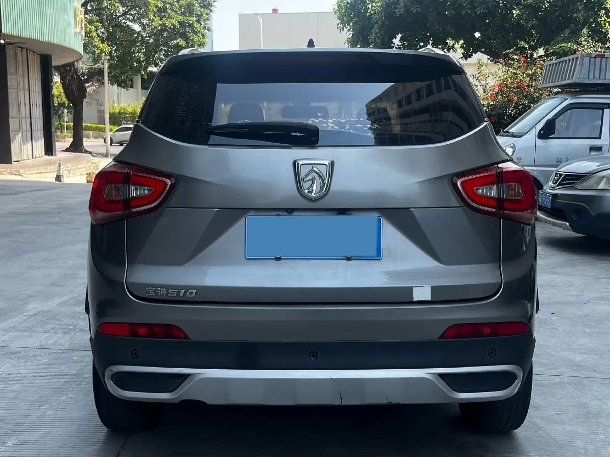 2017 BaoJun 510 1.5L 112HP L4 6MT,autocango,china used car exporter,china ev exporter,chinese used car exporter,chinese used ev exporter
