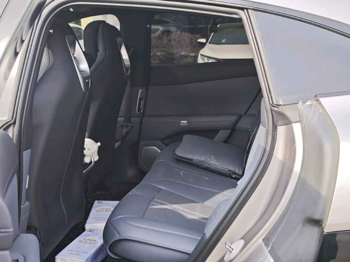 2025 MI YU7 BEV,autocango,china used car exporter,china ev exporter,chinese used car exporter,chinese used ev exporter