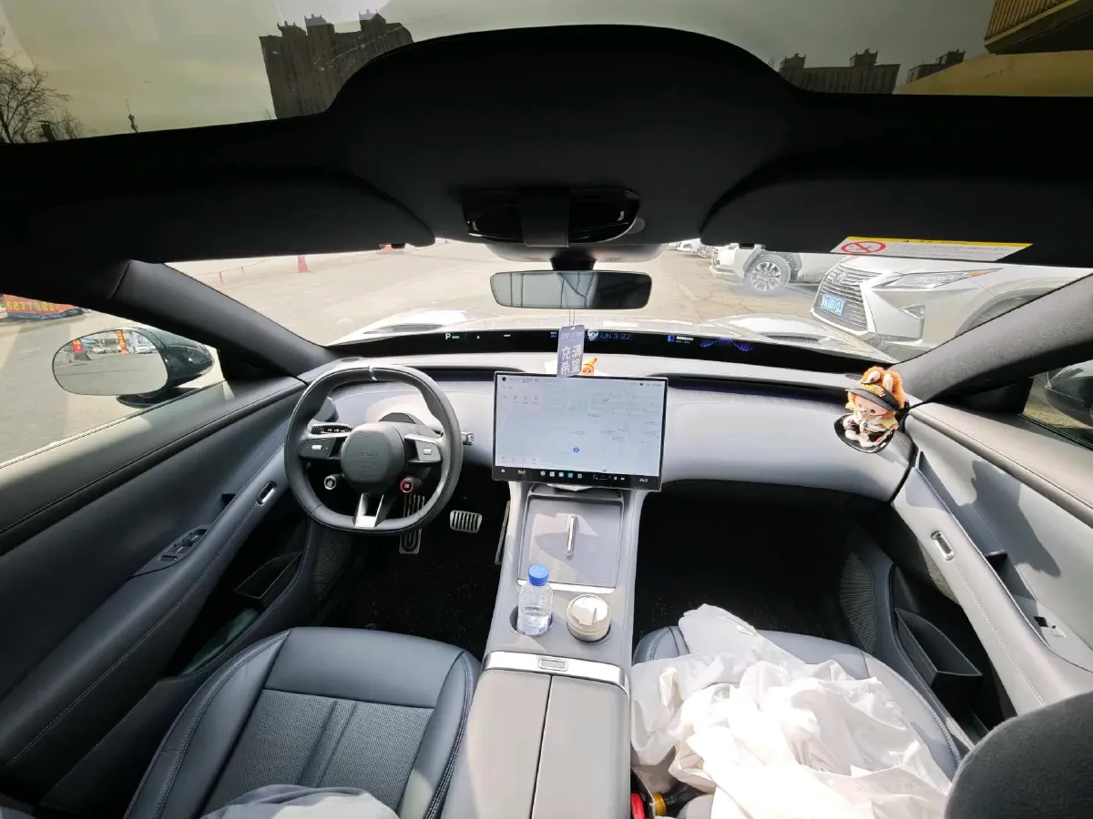 2025 MI YU7 BEV,autocango,china used car exporter,china ev exporter,chinese used car exporter,chinese used ev exporter