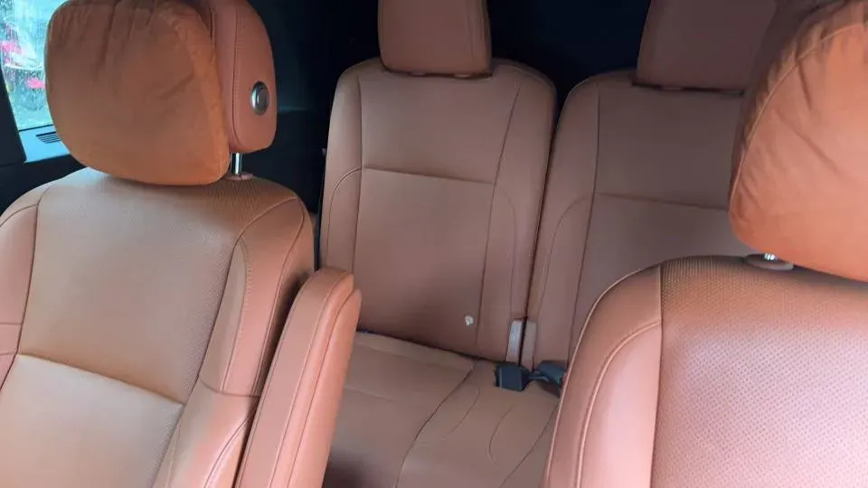 2024 Land Rover Range Rover Evoque 1.5T 200HP L3 8AT PHEV 15.5KWH,autocango,china used car exporter,china ev exporter,chinese used car exporter,chinese used ev exporter