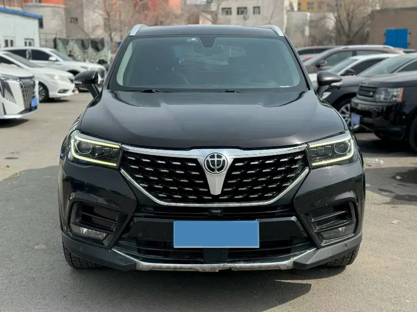 2018 Brilliance Auto V7 1.6T 204HP L4 7DCT,autocango,china used car exporter,china ev exporter,chinese used car exporter,chinese used ev exporter