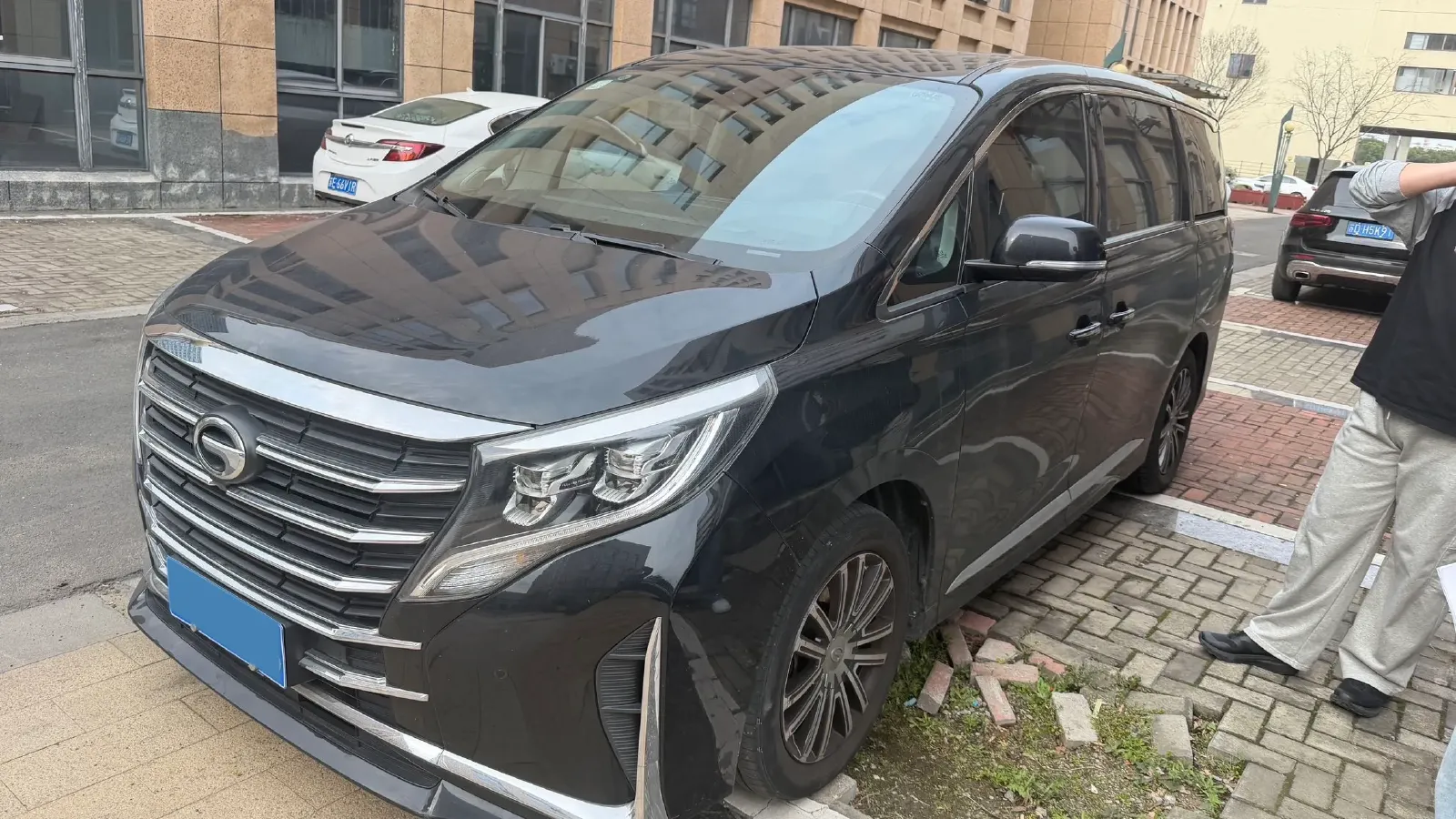2021 GAC Trumpchi M8 2.0T 252HP L4 8AT,autocango,china used car exporter,china ev exporter,chinese used car exporter,chinese used ev exporter