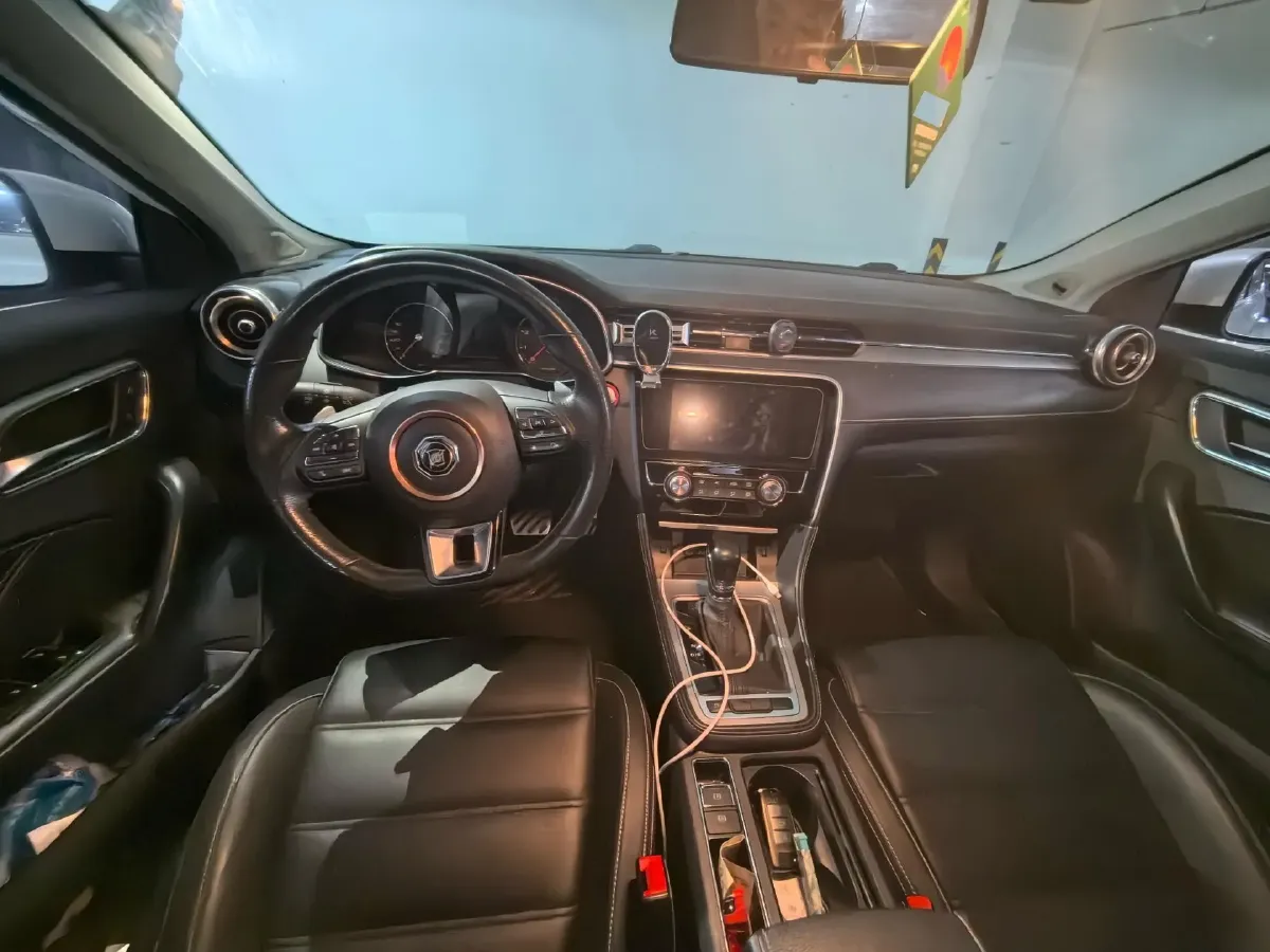 2017 MG MG6 1.5T 169HP L4 7DCT,autocango,china used car exporter,china ev exporter,chinese used car exporter,chinese used ev exporter