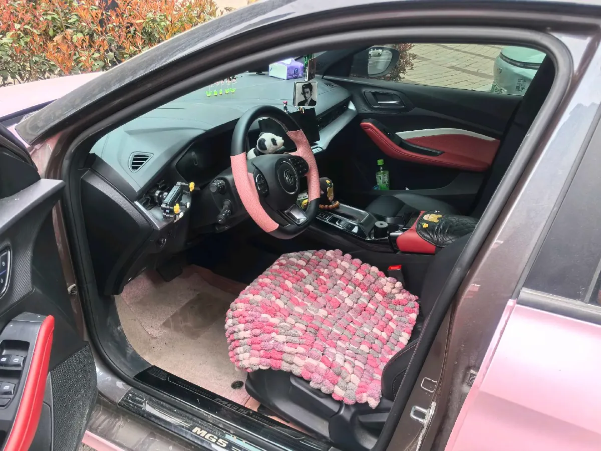 2022 MG 5 1.5L 120HP L4 CVT,autocango,china used car exporter,china ev exporter,chinese used car exporter,chinese used ev exporter