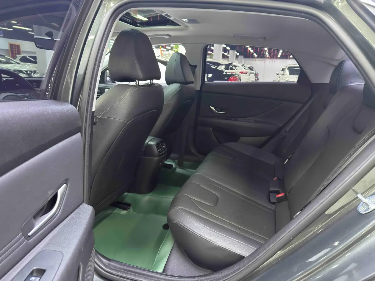 2023 Hyundai Elantra 1.5L 115HP L4 CVT,autocango,china used car exporter,china ev exporter,chinese used car exporter,chinese used ev exporter