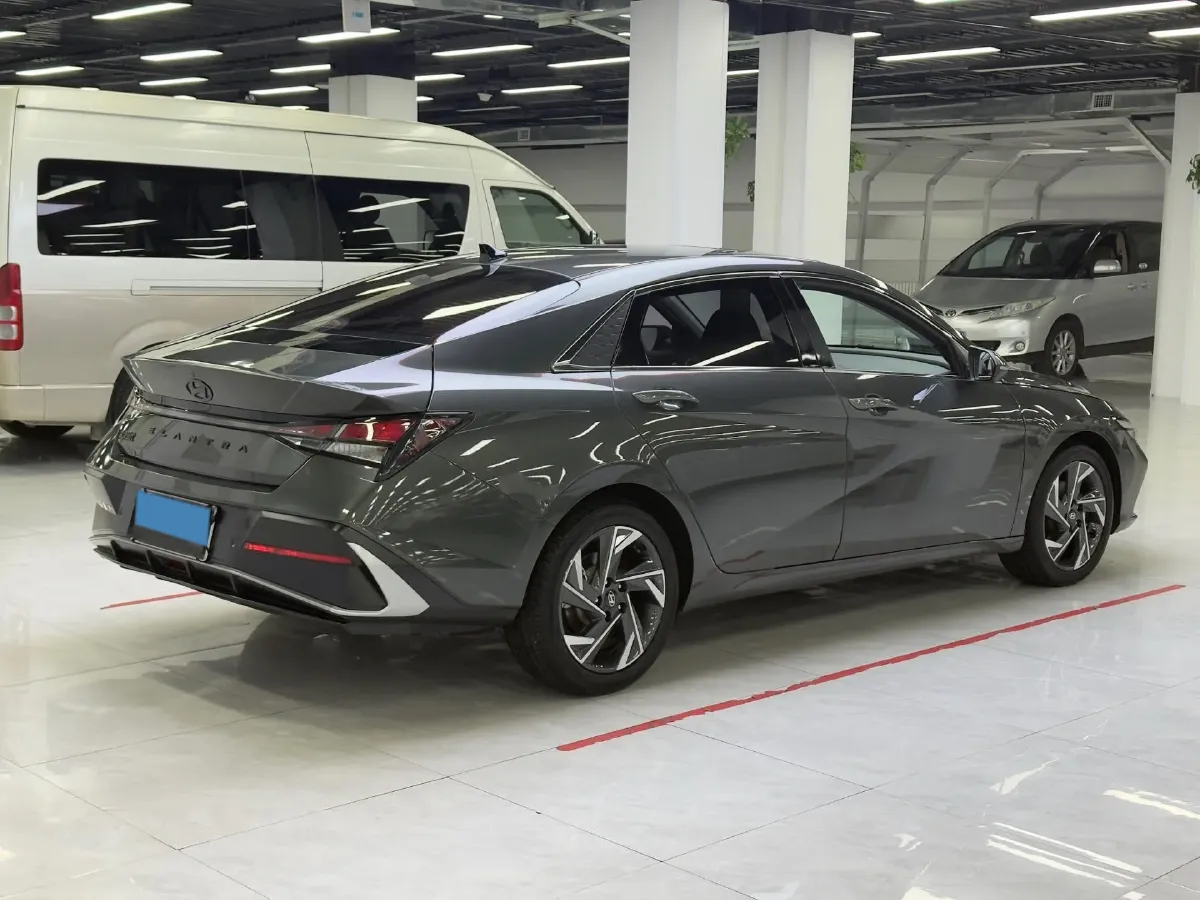 2023 Hyundai Elantra 1.5L 115HP L4 CVT,autocango,china used car exporter,china ev exporter,chinese used car exporter,chinese used ev exporter