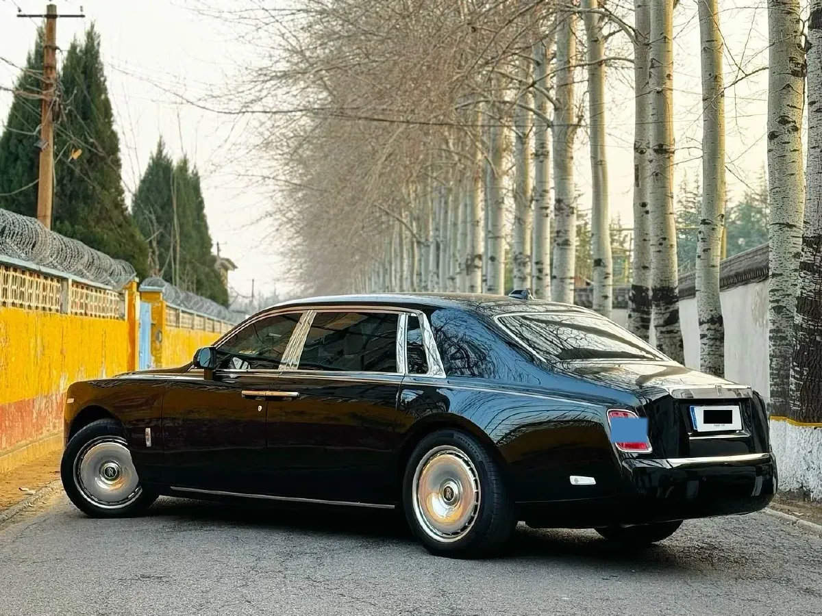 2018 Rolls-Royce Phantom 6.7T 571HP V12 8AT,autocango,china used car exporter,china ev exporter,chinese used car exporter,chinese used ev exporter