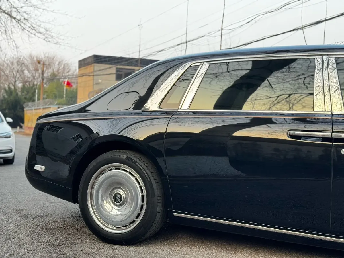 2018 Rolls-Royce Phantom 6.7T 571HP V12 8AT,autocango,china used car exporter,china ev exporter,chinese used car exporter,chinese used ev exporter