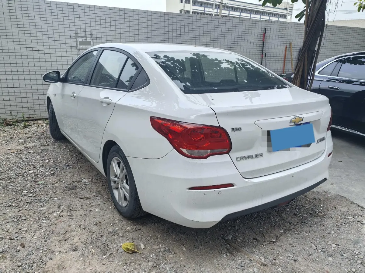 2016 Chevrolet Cavalier 1.5L 113HP L4 5MT,autocango,china used car exporter,china ev exporter,chinese used car exporter,chinese used ev exporter