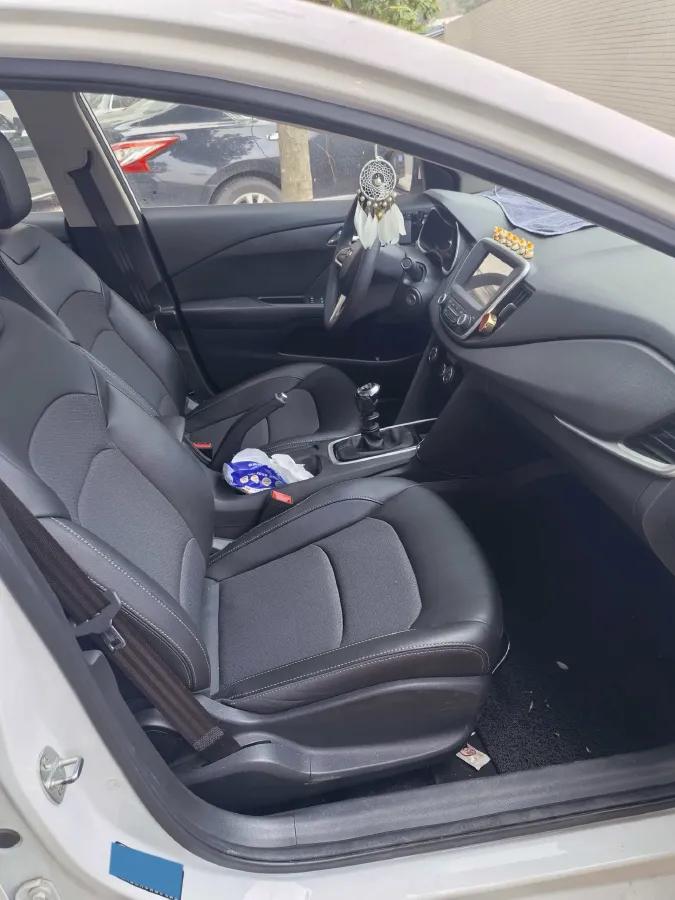 2016 Chevrolet Cavalier 1.5L 113HP L4 5MT,autocango,china used car exporter,china ev exporter,chinese used car exporter,chinese used ev exporter