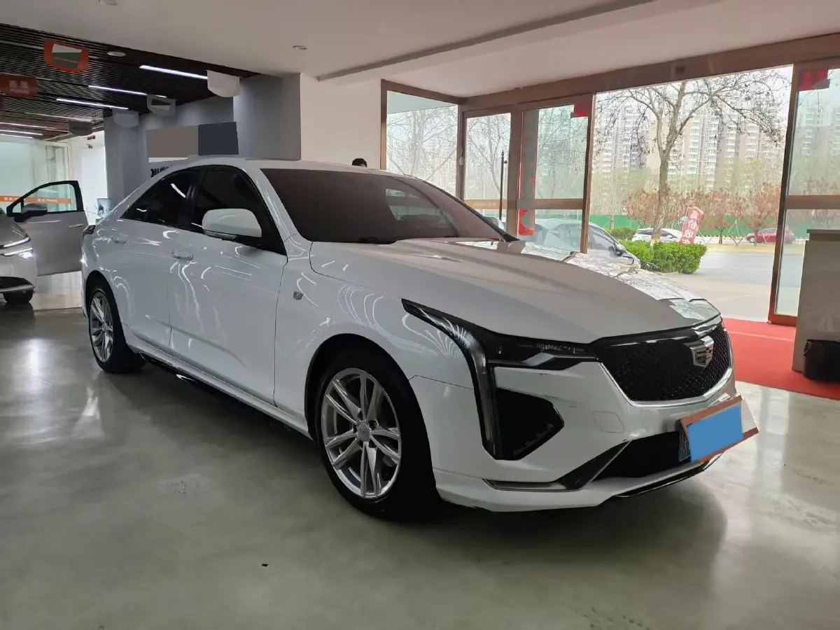 2022 Cadillac CT4 2.0T 237HP L4 8AT,autocango,china used car exporter,china ev exporter,chinese used car exporter,chinese used ev exporter
