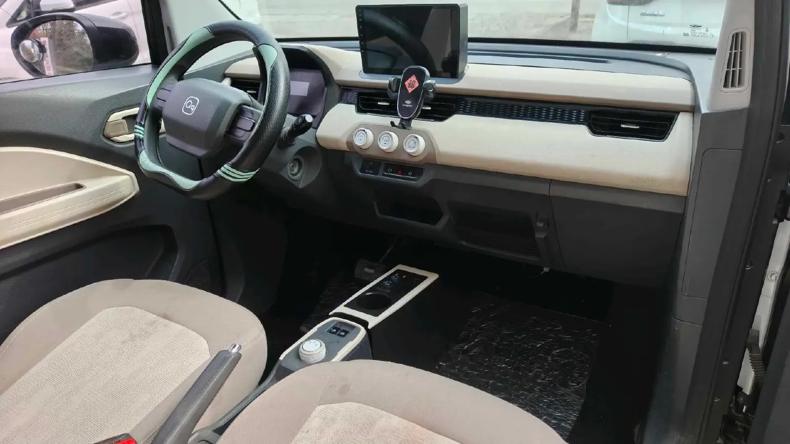 2024 Chery QQ Ice Cream BEV 13.6KWH,autocango,china used car exporter,china ev exporter,chinese used car exporter,chinese used ev exporter