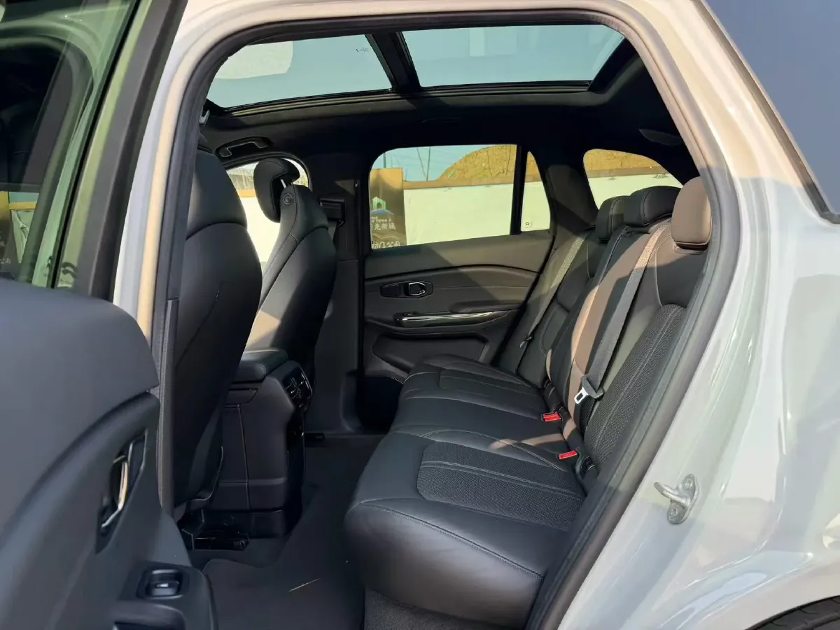 2020 NIO ES6 BEV 100KWH,autocango,china used car exporter,china ev exporter,chinese used car exporter,chinese used ev exporter